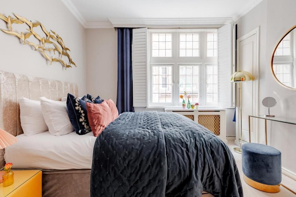 Revamped & Luxxe For Covent Garden Lovers! Adorable City Home For Families & Friends Londra Dış mekan fotoğraf