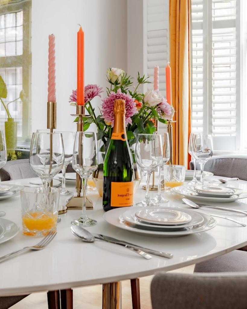 Revamped & Luxxe For Covent Garden Lovers! Adorable City Home For Families & Friends Londra Dış mekan fotoğraf